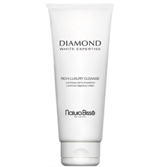 Diamond White Rich Luxury Cleanser - очищающий крем для роскошного блеска